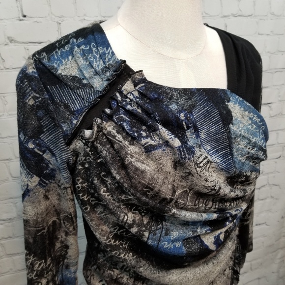 DUSAK DESIGNS | ruched blouse - Picture 2 of 5